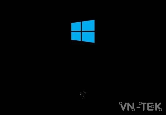 Dừng cập nhật Windows 10 Fall Creators để tránh lỗi chết chóc