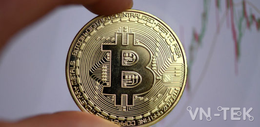 Giá Bitcoin tăng gấp 4 lần trong năm 2020 vừa vượt 34.000 USD