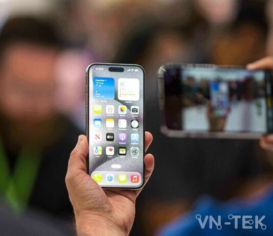 Với iPhone 15 Pro đã đến lúc tự tin ném ốp lưng sang một bên
